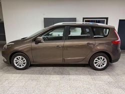 Braun Gebraucht 2014 Renault Grand Scénic III Van / Kleinbus | 7.490 € (Etwas zu teuer)