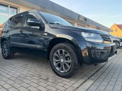 Schwarz Gebraucht 2014 Suzuki Grand Vitara Comfort SUV | 8.499 € (Teuer)