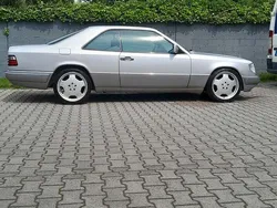 Silber Gebraucht 1994 Mercedes E320 Coupé | 21.500 €