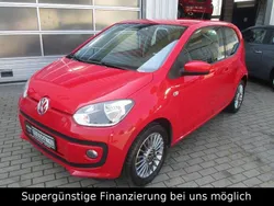 Rot Gebraucht 2016 VW up! move up! Kleinwagen | 10.980 € (Etwas zu teuer)