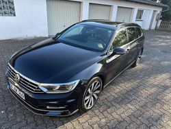 Schwarz Gebraucht 2017 VW Passat R-line Limousine | 15.390 € (Teuer)
