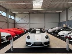 Weiß Gebraucht 2022 Porsche 992 Cabrio | 147.989 € (Superpreis)