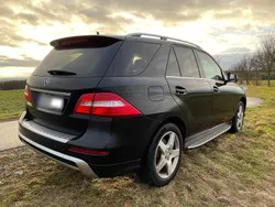 Schwarz Gebraucht 2013 Mercedes ML350 SUV | 20.000 €