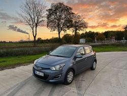 Grau Gebraucht 2012 Hyundai i20 Edition Kleinwagen | 3.459 € (Guter Preis)