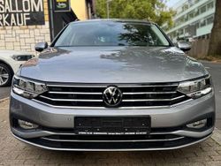 Silber Gebraucht 2020 VW Passat Business Kombi | 19.999 € (Guter Preis)