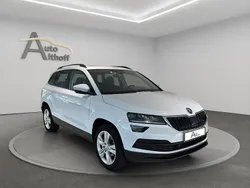 Weiß Gebraucht 2018 Skoda Karoq Style SUV | 23.999 € (Fairer Preis)