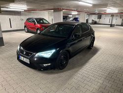 Schwarz Gebraucht 2015 Seat Leon FR Limousine | 9.800 € (Guter Preis)