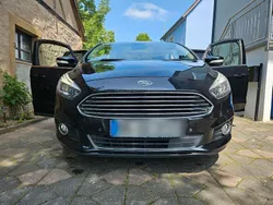 Schwarz Gebraucht 2015 Ford S-MAX Titanium Van / Kleinbus | 11.300 € (Guter Preis)