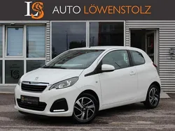 Weiß Gebraucht 2015 Peugeot 108 Active Kleinwagen | 5.990 € (Etwas zu teuer)
