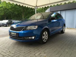 Blau Gebraucht 2015 Skoda Rapid Emotion Plus Kombi | 11.780 € (Etwas zu teuer)