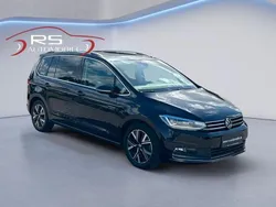 Schwarz Gebraucht 2020 VW Touran Highline Van / Kleinbus | 22.990 € (Fairer Preis)
