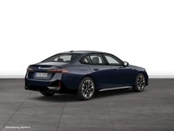 Schwarz Gebraucht 2025 BMW 520 Limousine | 51.490 € (Guter Preis)