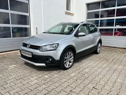Silber Gebraucht 2015 VW Polo Cross Kleinwagen | 11.990 € (Etwas zu teuer)