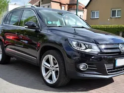 Deep black perleffekt Gebraucht 2013 VW Tiguan Sportline SUV | 14.170 € (Fairer Preis)