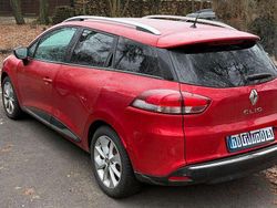 Rot Gebraucht 2018 Renault Clio GrandTour LIMITED Kombi | 14.167 €