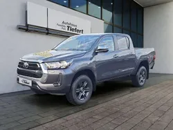 Grau Gebraucht 2024 Toyota HiLux Comfort Abholung | 47.980 € (Fairer Preis)