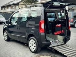 Grau Gebraucht 2012 Citroën Nemo Van / Kleinbus | 16.999 €