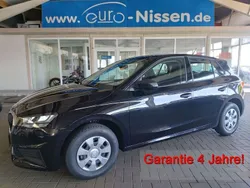 Schwarz Neu 2024 Skoda Fabia Essence Limousine | 17.990 € (Guter Preis)