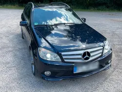 Blau Gebraucht 2009 Mercedes C350 AMG Kombi | 10.000 € (Fairer Preis)