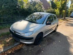 Silber Gebraucht 2002 Peugeot 206 Kleinwagen | 1.300 € (Guter Preis)