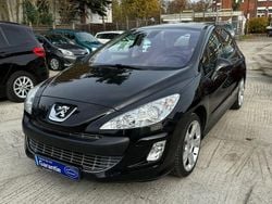 Schwarz Gebraucht 2010 Peugeot 308 Platinum Limousine | 4.999 € (Etwas zu teuer)