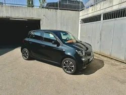 Schwarz Gebraucht 2014 Smart ForFour Passion Kleinwagen | 8.999 € (Etwas zu teuer)