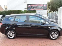 Schwarz Gebraucht 2011 Seat Altea XL Van / Kleinbus | 6.490 € (Fairer Preis)