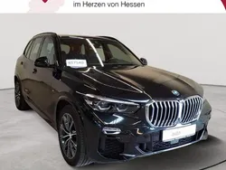Saphirschwarz metallic Gebraucht 2021 BMW X5 M Sport SUV | 52.290 € (Superpreis)