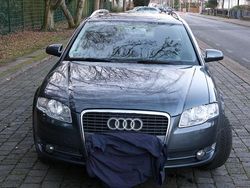 Grau Gebraucht 2007 Audi A4 Kombi | 2.600 € (Superpreis)