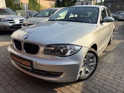 Silber Gebraucht 2009 BMW 118 Advantage Kleinwagen | 9.999 € (Teuer)