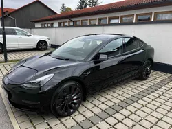 Schwarz Gebraucht 2022 Tesla Model 3 Performance Limousine | 33.600 € (Fairer Preis)