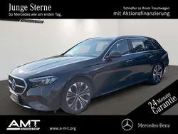 Grau Gebraucht 2024 Mercedes E220 Avantgarde Kombi | 47.950 € (Guter Preis)