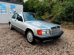 Silber Gebraucht 1991 Mercedes 190 Limousine | 6.950 €