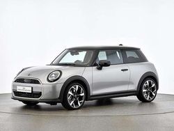 Grau Gebraucht 2024 Mini Cooper Favoured Kleinwagen | 28.813 € (Etwas zu teuer)
