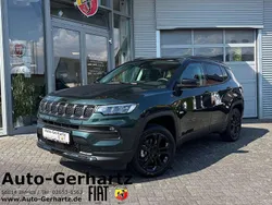 Techno green metallic Neu 2025 Jeep Compass North SUV | 36.890 € (Guter Preis)