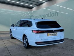 Weiß Gebraucht 2024 VW Passat Kombi | 32.499 € (Fairer Preis)
