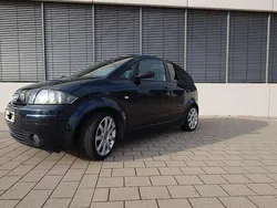 Blau Gebraucht 2001 Audi A2 Kleinwagen | 2.499 € (Fairer Preis)