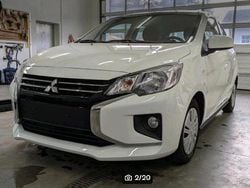 Weiß Gebraucht 2024 Mitsubishi Space Star Top Kleinwagen | 11.849 € (Guter Preis)