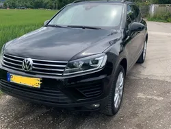 Schwarz Gebraucht 2016 VW Touareg SUV | 24.250 € (Fairer Preis)