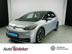 Scale silver (metallic) Gebraucht 2021 VW ID.3 Pro Performance Kleinwagen | 18.490 € (Guter Preis)