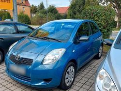 Blau Gebraucht 2007 Toyota Yaris Kleinwagen | 2.500 € (Fairer Preis)