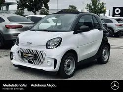 Weiß Gebraucht 2022 Smart ForTwo Electric Drive Coupé | 8.940 € (Superpreis)