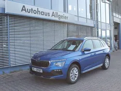 Raceblau metallic Gebraucht 2024 Skoda Kamiq Selection SUV | 25.990 € (Etwas zu teuer)