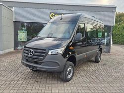 Schwarz Neu 2025 Mercedes Sprinter Van | 67.830 € (Teuer)