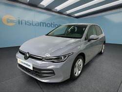 Grau Gebraucht 2024 VW Golf VIII Kleinwagen | 25.599 € (Guter Preis)