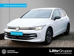Pure white Gebraucht 2024 VW Golf Goal Limousine | 24.680 € (Guter Preis)