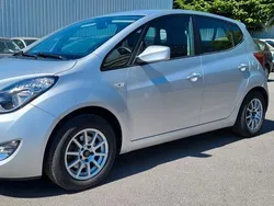 Silber Gebraucht 2012 Hyundai ix20 Comfort Van / Kleinbus | 4.200 € (Fairer Preis)