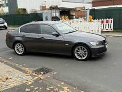 Andere farben Gebraucht 2007 BMW 330 Limousine | 3.500 €