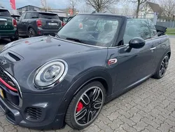 Grau Gebraucht 2016 Mini John Cooper Works Kleinwagen | 20.800 € (Teuer)