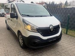 Weiß Gebraucht 2016 Renault Trafic Expression Van / Kleinbus | 13.200 € (Superpreis)